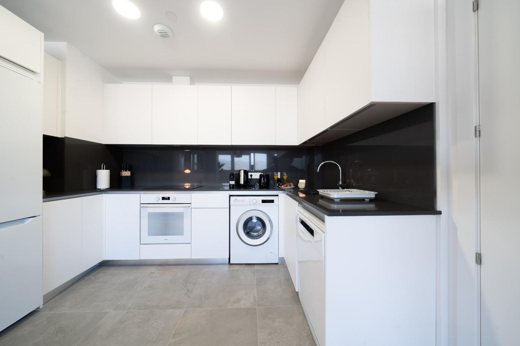 Xpce Urban 4 Malaga Skyline - Free Parking Apartment Exterior photo